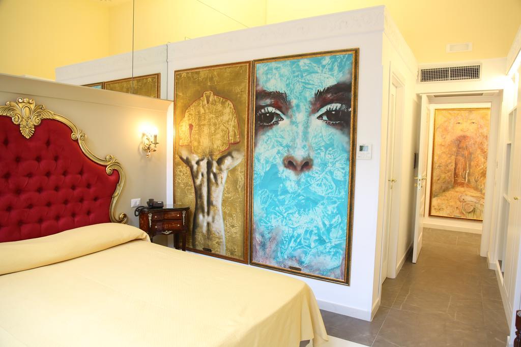 Hotel Art Resort Galleria Umberto Napoli Bagian luar foto